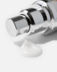Close-up_texture_of_Veranum_Cicacare_Aider_Cream_smoothing_and_refining_face_cream