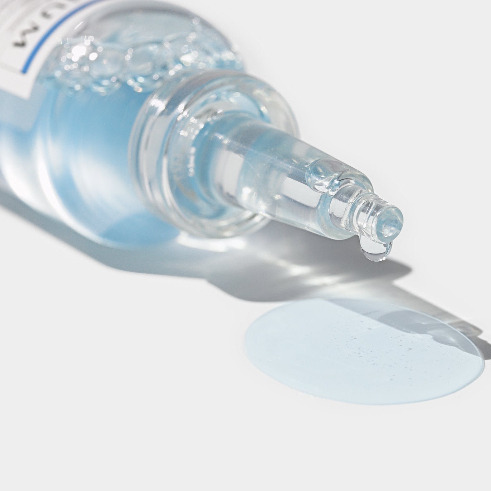Veranum Cicaultra Moisture Ampoule with hydrating Centella formula